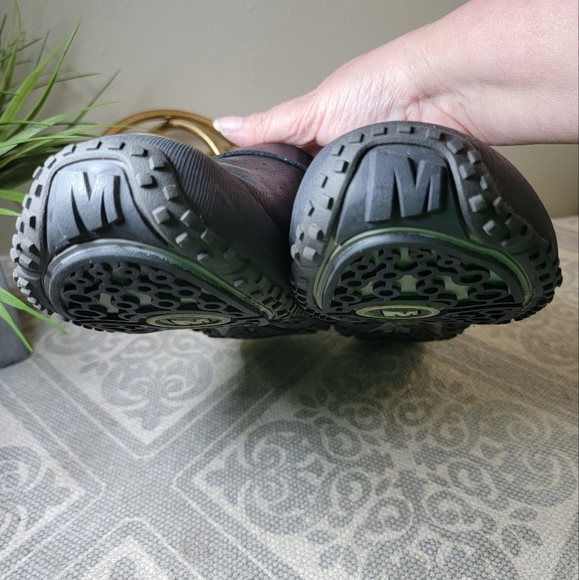 Merrell | 9.5 Improve Slides Black Leather Clog Mules Slip on collapsible heels - Picture 4 of 16